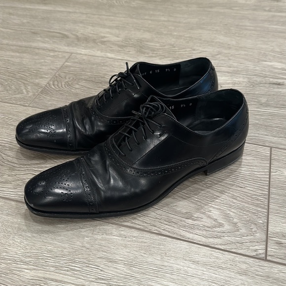 Gently used Salvatore Ferragamo Oxford - Picture 2 of 7